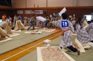 【画像あり】 「全日本まくら投げ大会」とかいう、すごく楽しそうな大会が開催されたらしい